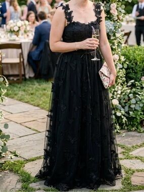 Embroidered Tulle Evening w Butterfly Details
